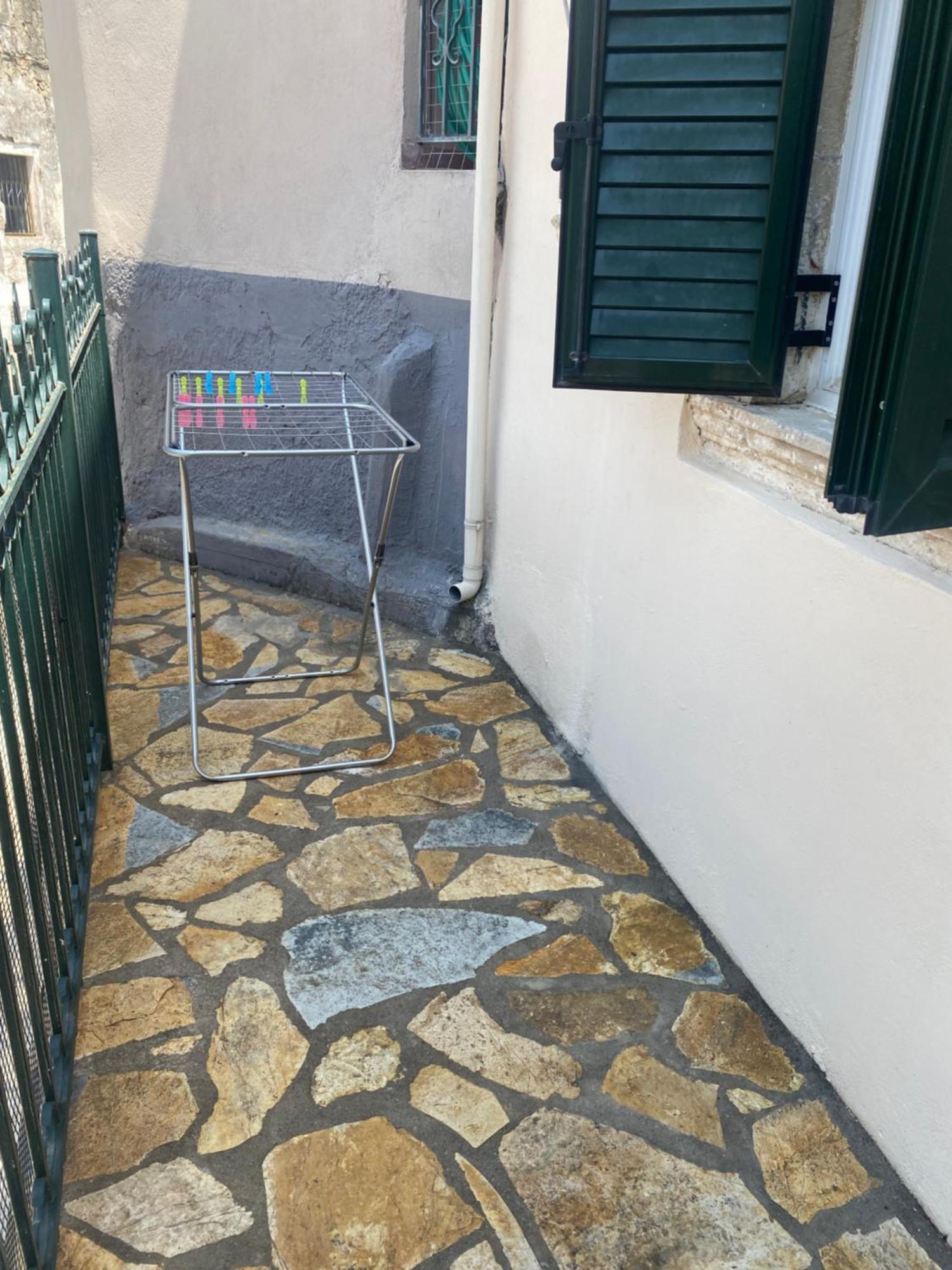 Little Village House Valanio Екстер'єр фото